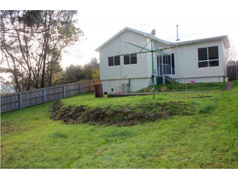 20 Arunta Crescent, Chigwell TAS 7011