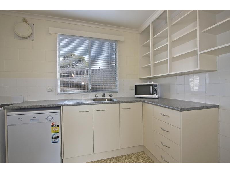 9/64 Bellevue Parade, New Town TAS 7008