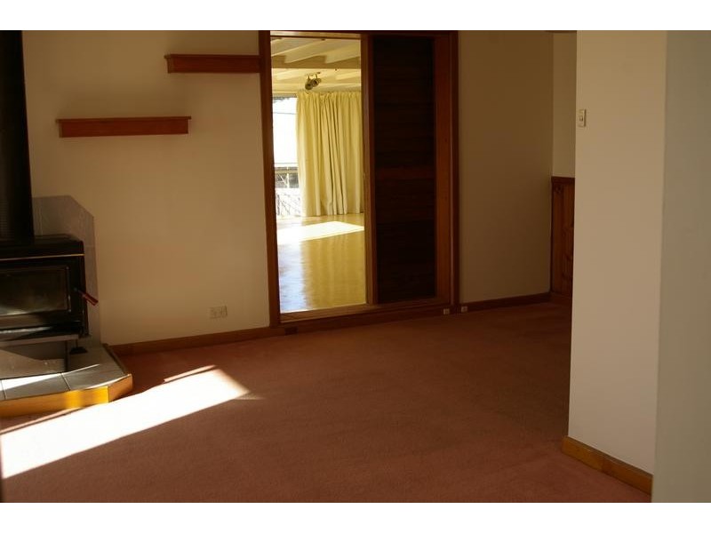 24 Stratton Avenue, Lenah Valley TAS 7008