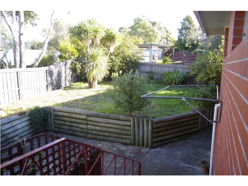 24 Stratton Avenue, Lenah Valley TAS 7008