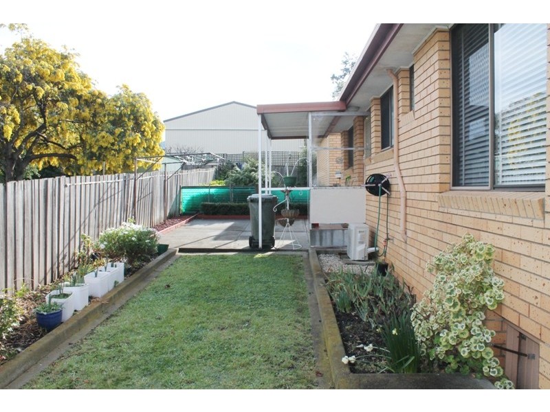 1/142A Hopkins Street, Moonah TAS 7009