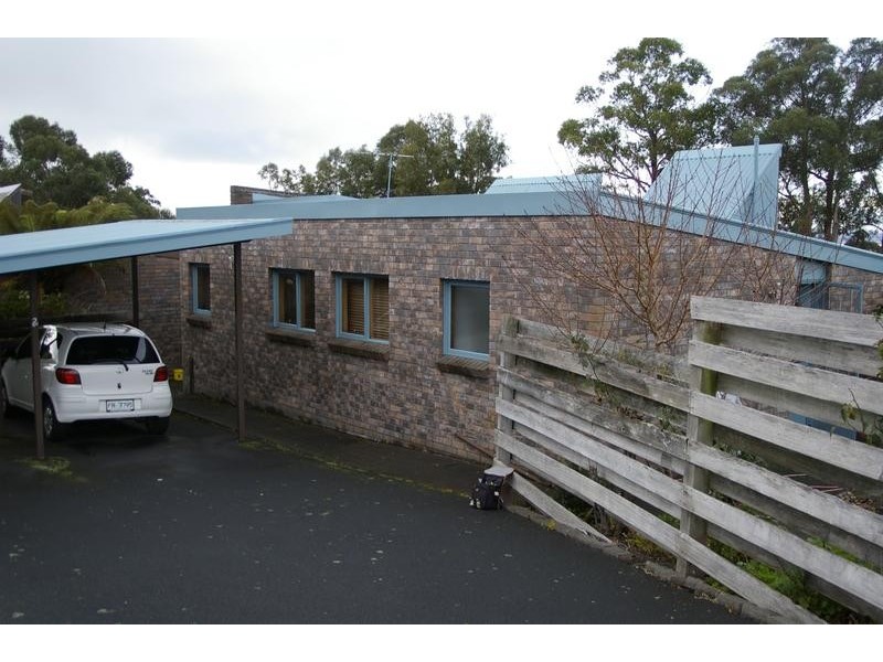1/71 Crystal Downs Drive, Blackmans Bay TAS 7052