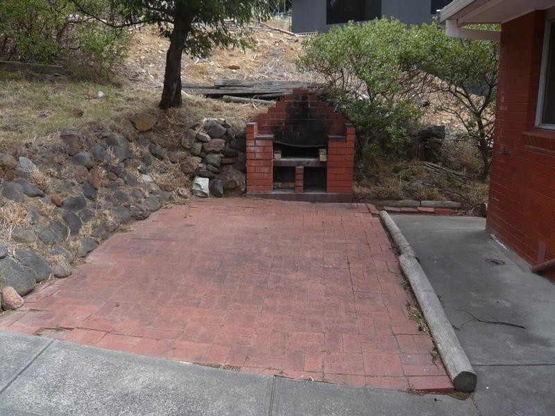 3/54 Pottery Road, Lenah Valley TAS 7008