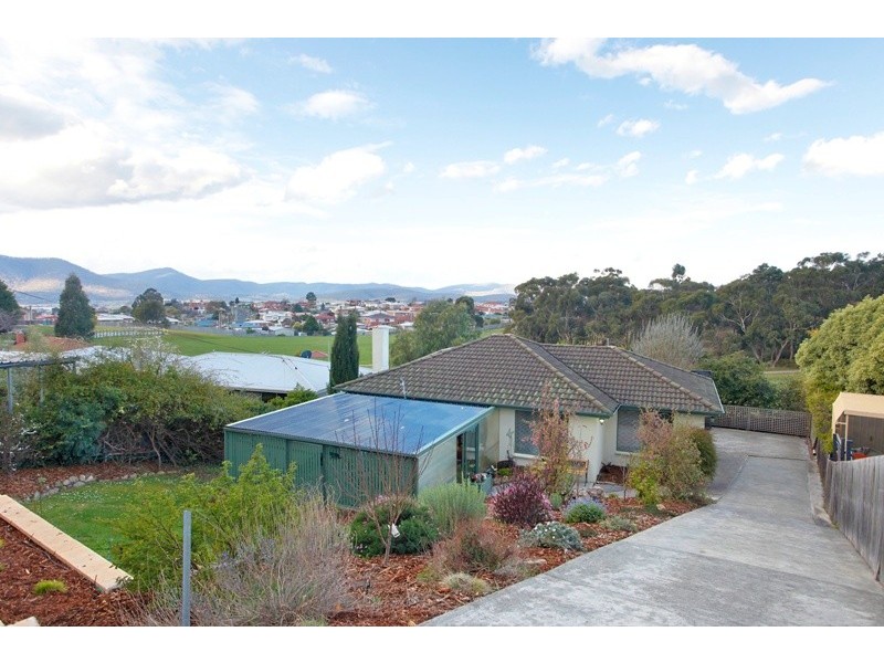 39 Hudson Crescent, Glenorchy TAS 7010