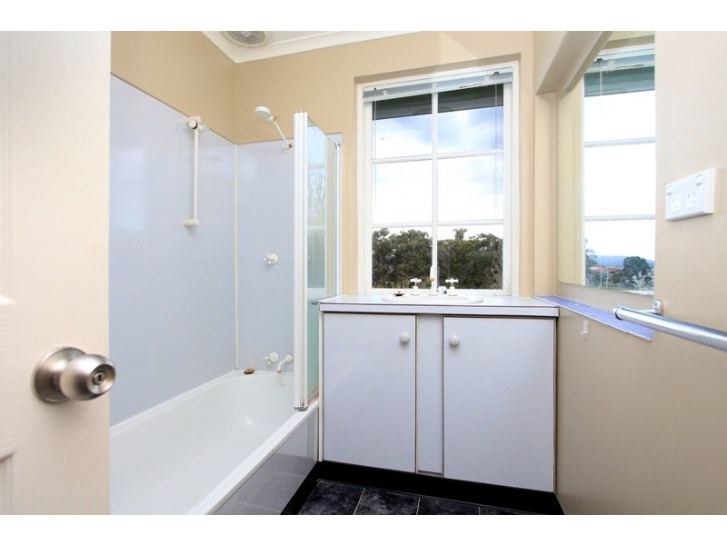 39 Hudson Crescent, Glenorchy TAS 7010