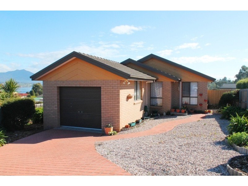 18 Shawnlee Court, Old Beach TAS 7017
