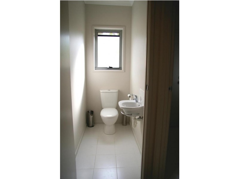 2/2a Bosco Drive, Glenorchy TAS 7010