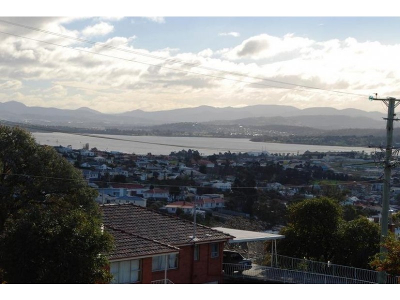 11 Seventh Avenue, West Moonah TAS 7009