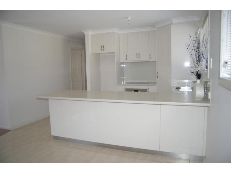 2/4 Gilbert Place, Bellerive TAS 7018