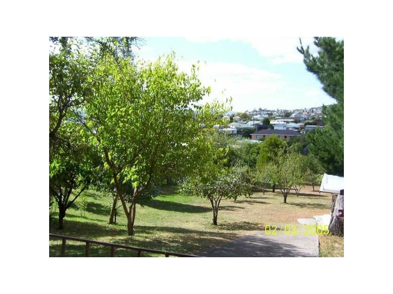 Moore Park Drive, Glenorchy TAS 7010