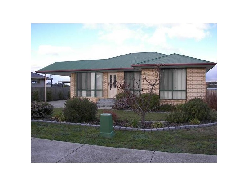 Sun Valley Drive, Old Beach TAS 7017