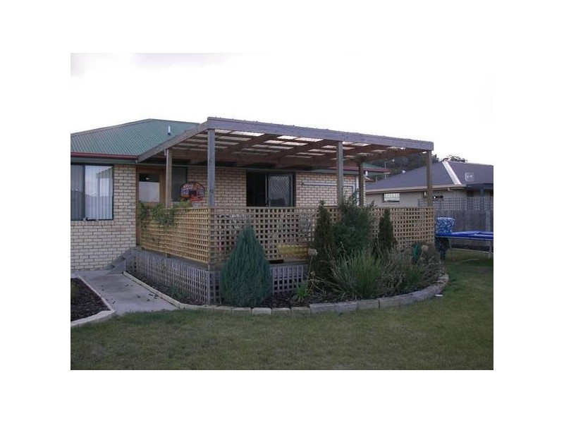 Sun Valley Drive, Old Beach TAS 7017