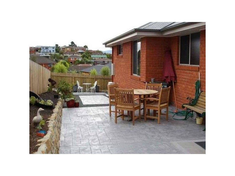 8 Eclipse Road, Austins Ferry TAS 7011