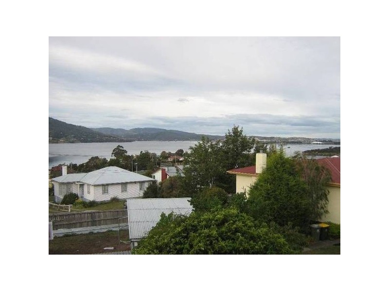 Maroni Road, Berriedale TAS 7011