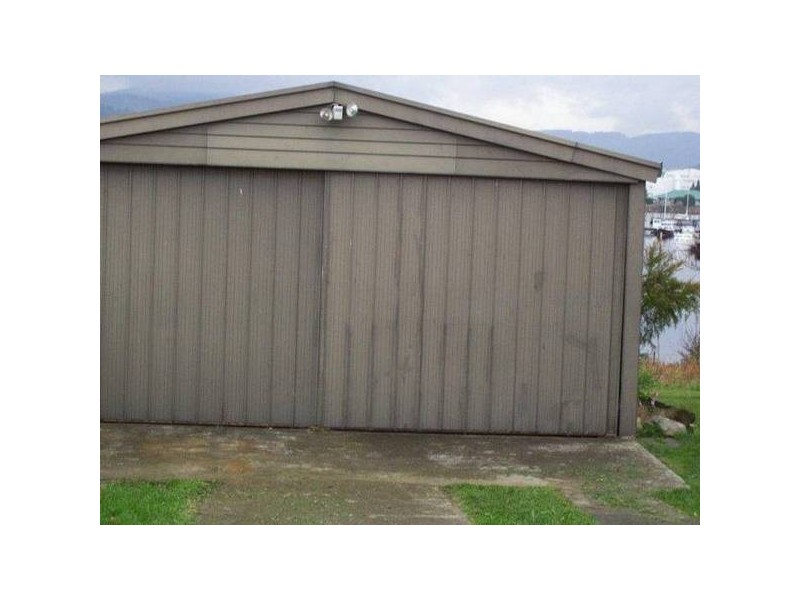 Gepp Parade, Derwent Park TAS 7009