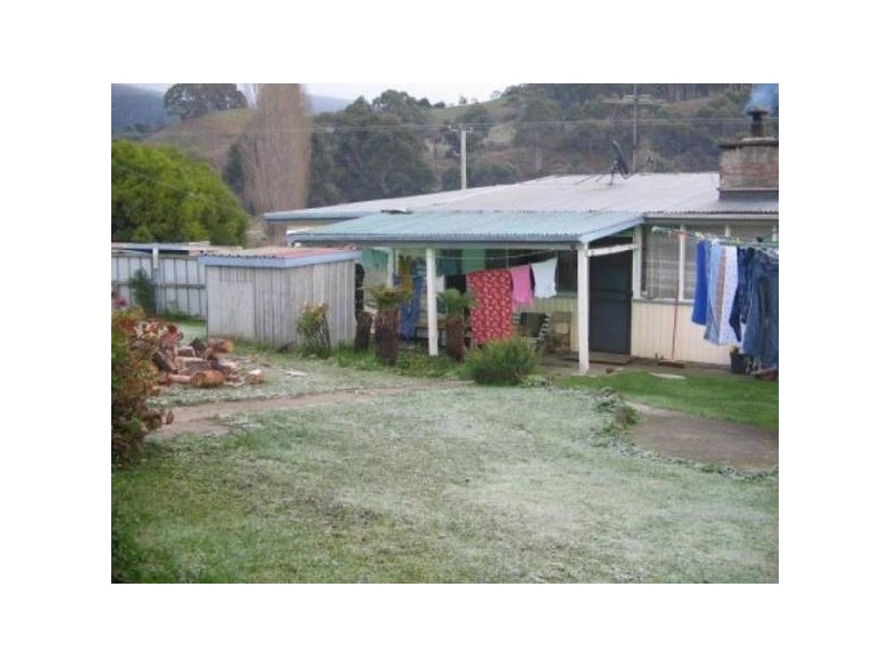 19 The
Avenue, Ellendale TAS 7140