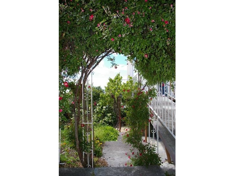 2 Elliott Road, Glenorchy TAS 7010