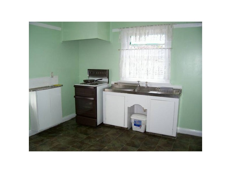 Stonehaven Place, Derwent Park TAS 7009