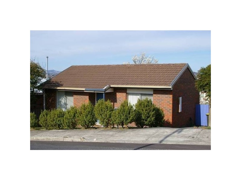 Leonard Avenue, Moonah TAS 7009