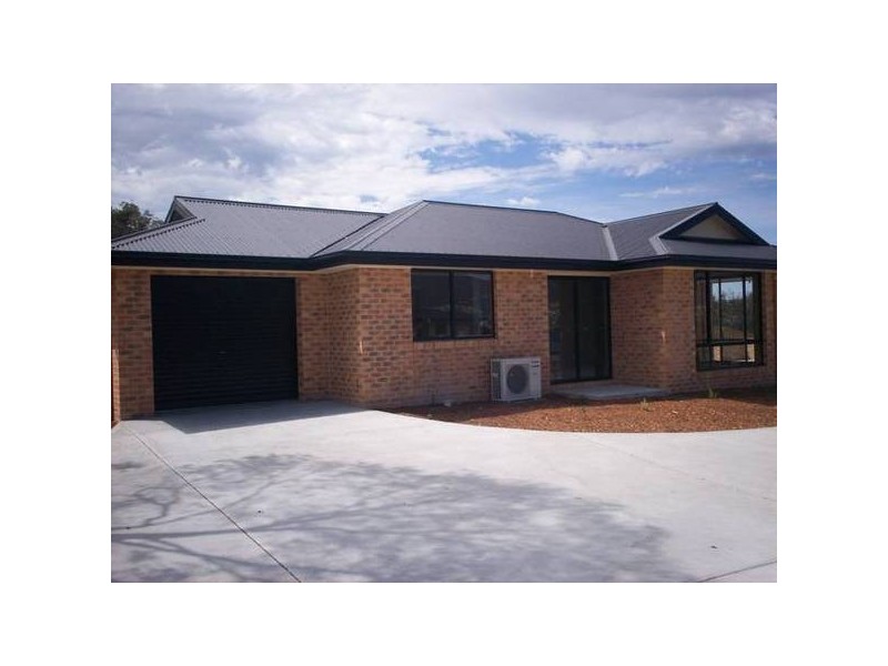 Henty Close, Old Beach TAS 7017