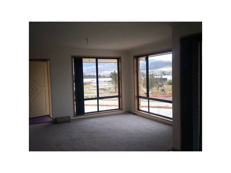 Henty Close, Old Beach TAS 7017