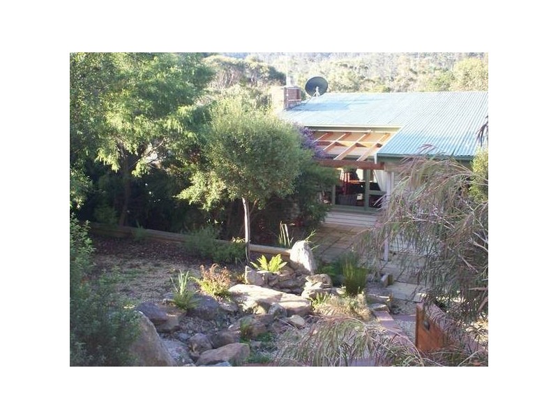 8 Roslyn Avenue, Kingston TAS 7050