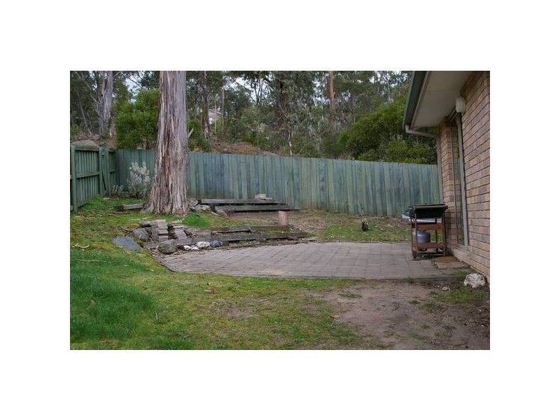 2/7 Summer Court, Mount Nelson TAS 7007