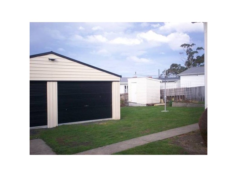 11 Keynsham Road, Claremont TAS 7011