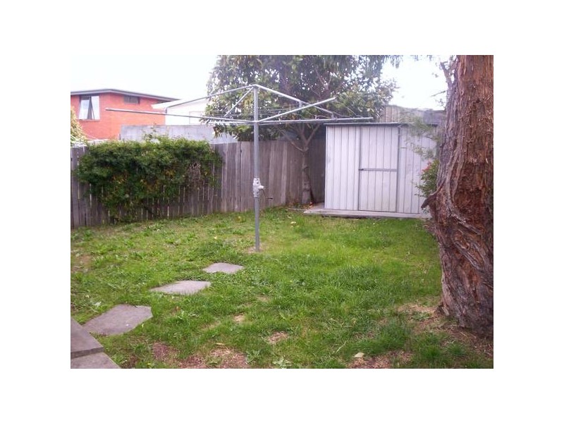 8/104 Abbotsfield Road, Claremont TAS 7011