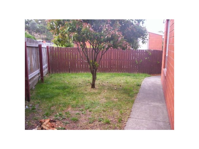 8/104 Abbotsfield Road, Claremont TAS 7011