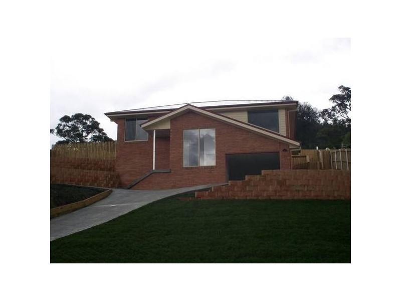 24 Boondar Street, Chigwell TAS 7011