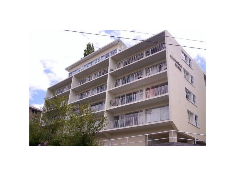 11/4 Jersey Street, Sandy Bay TAS 7005