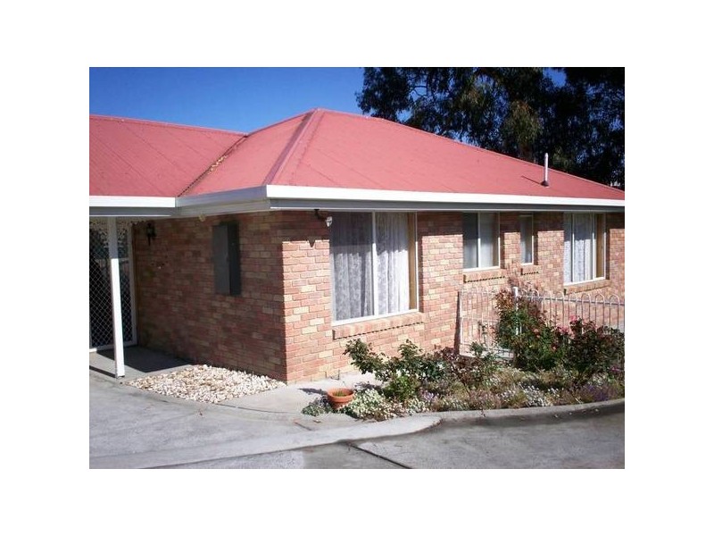 2/9 Jetty Road, Old Beach TAS 7017