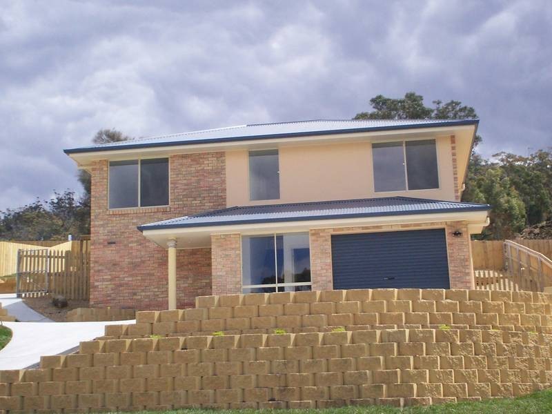 26 Boondar Street, Chigwell TAS 7011
