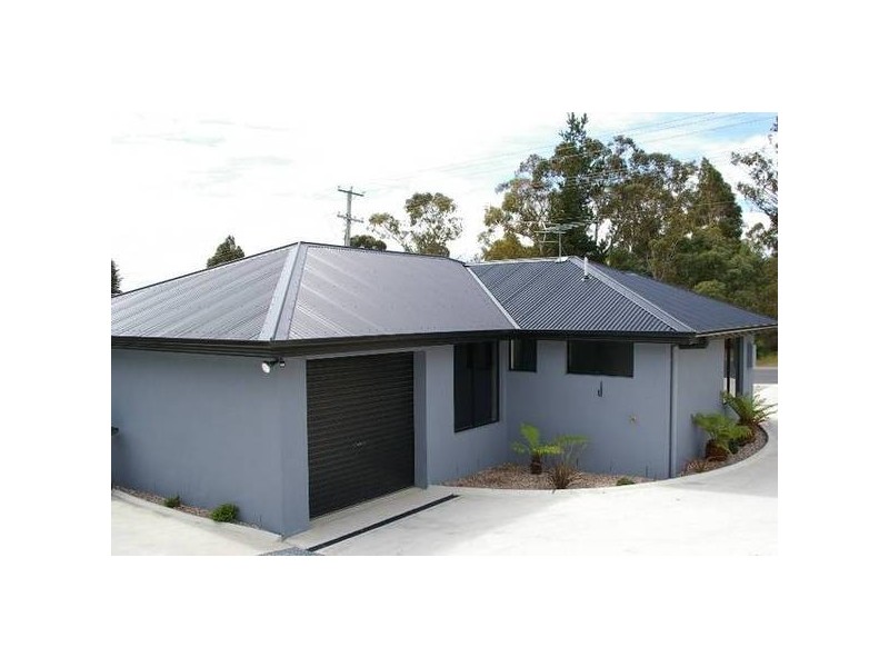 1/302 Main Road, Austins Ferry TAS 7011