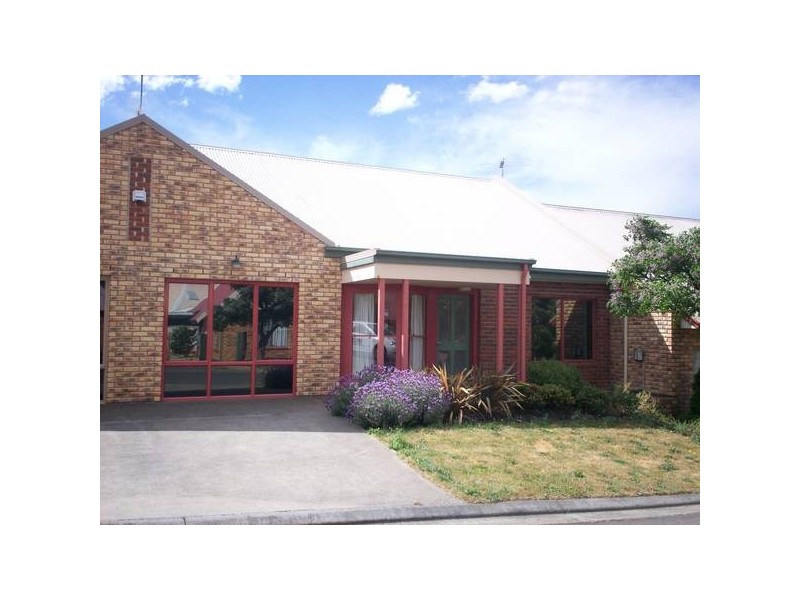 4/13 Chardonnay Drive, Berriedale TAS 7011