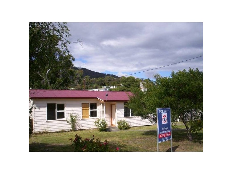 1 Carcoola Street, Chigwell TAS 7011