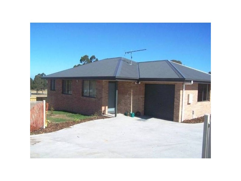 12/111 Burtonia Street, Rokeby TAS 7019