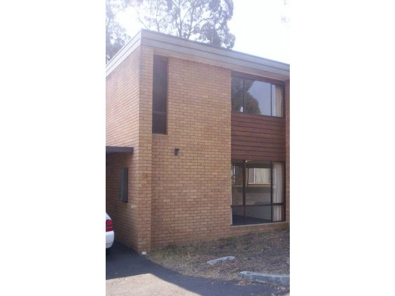 26/4 Clifford Court, Howrah TAS 7018