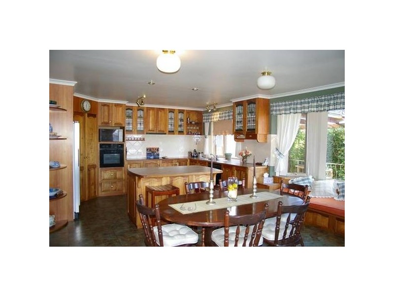 2 Sherwin Court, Rosetta TAS 7010