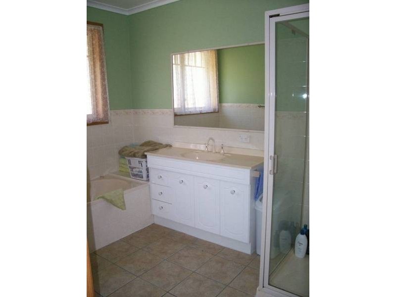 51 Bournville Crescent, Claremont TAS 7011