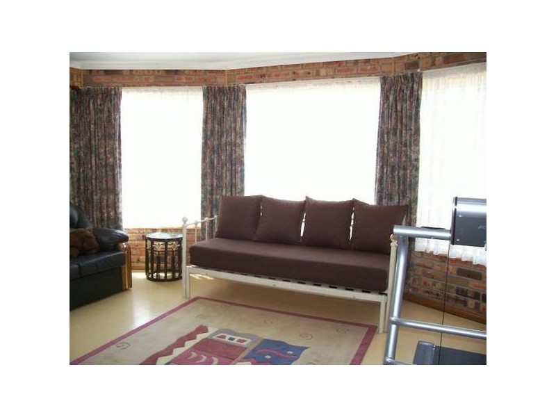 51 Bournville Crescent, Claremont TAS 7011