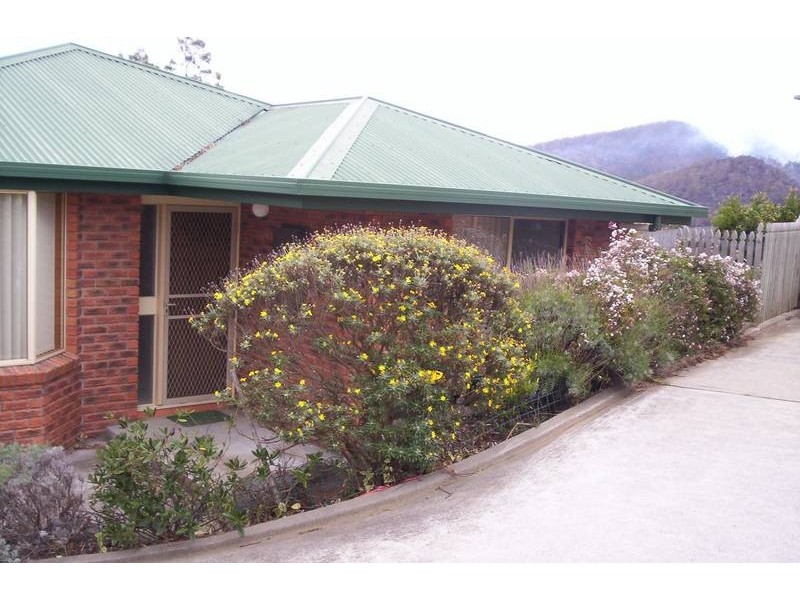 1/1 Dawson Street, Mornington TAS 7018