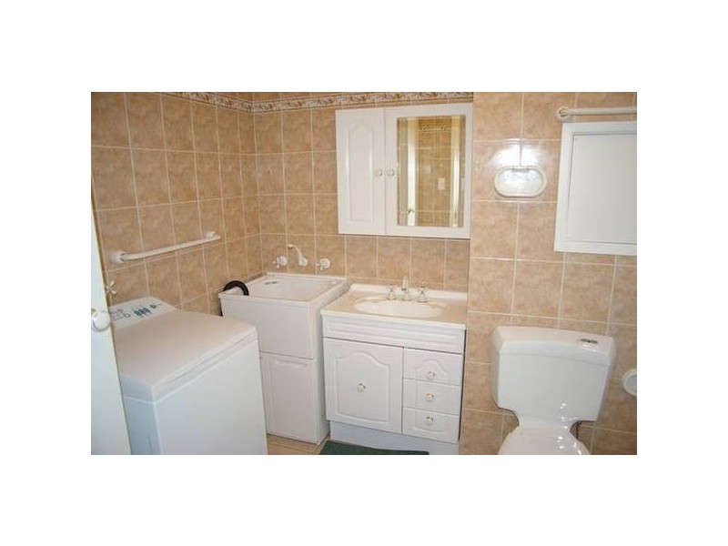 4/27 Cross Street, New Town TAS 7008