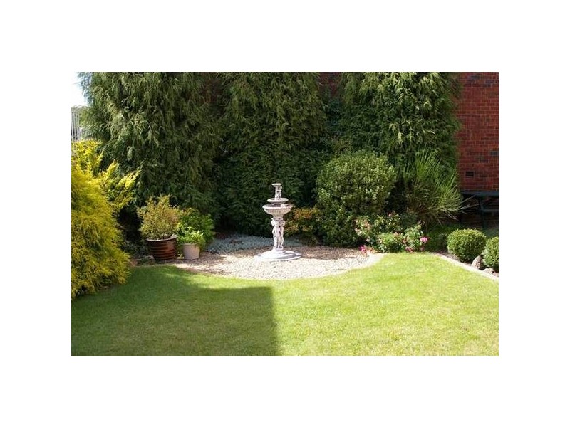 4/27 Cross Street, New Town TAS 7008