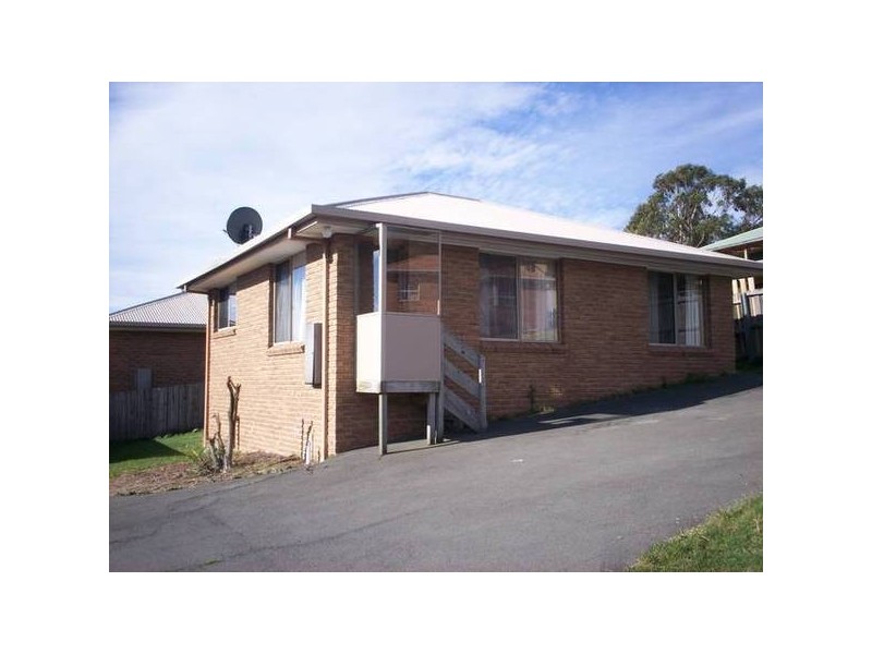 1/15 Longley Court, Glenorchy TAS 7010