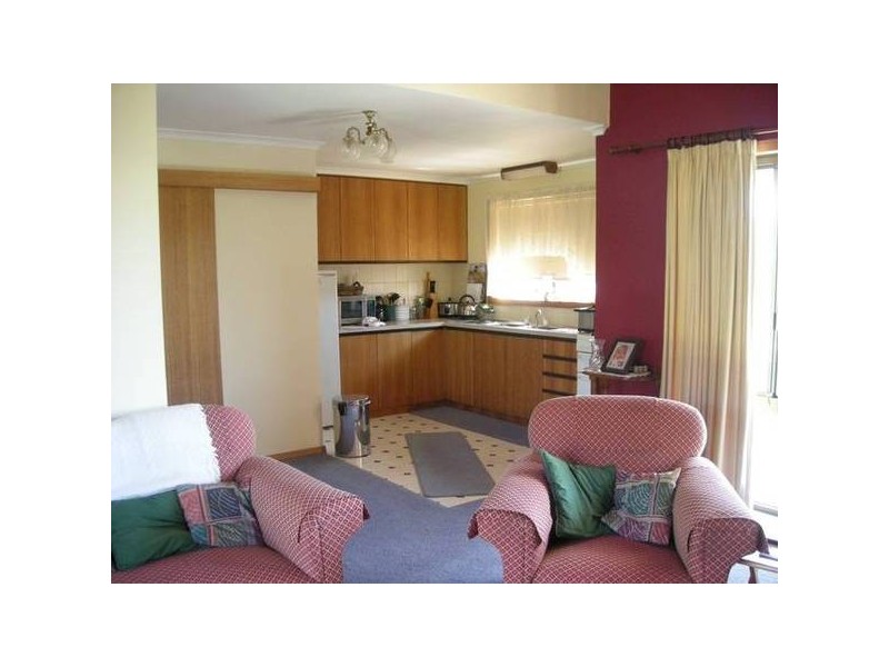 2/24 Caversham Road, West Moonah TAS 7009