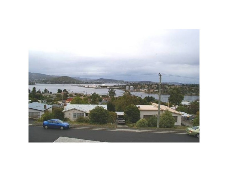 40 Ashbolt Crescent, Lutana TAS 7009