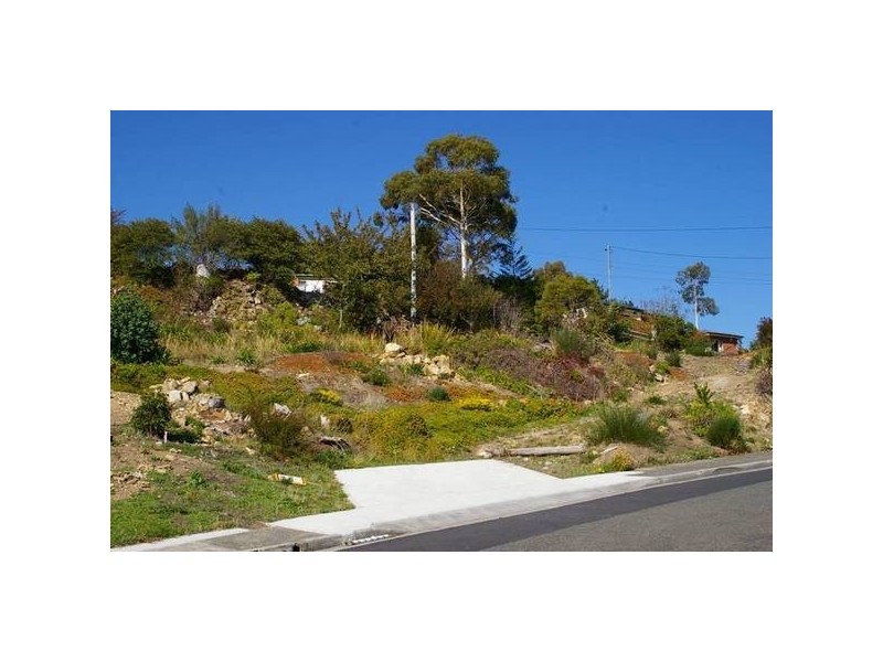 54 Brushy Creek Road, Lenah Valley TAS 7008