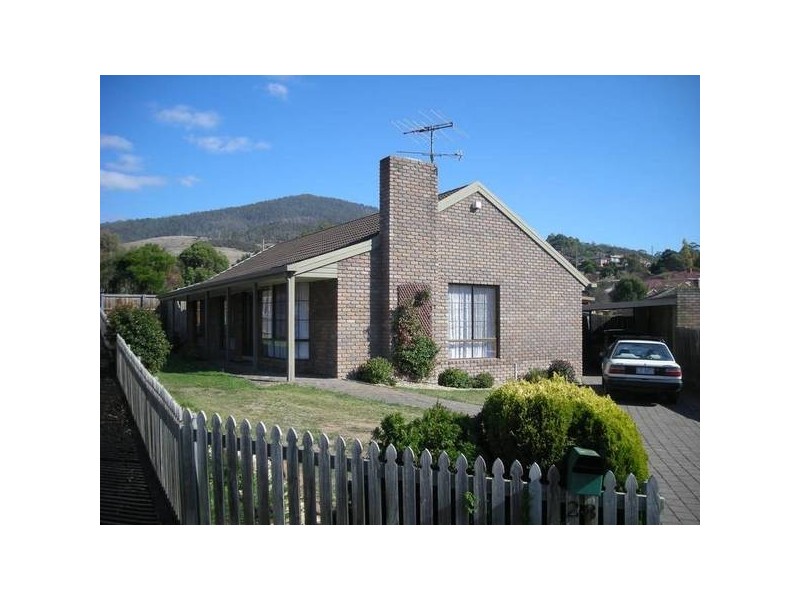 28 Glenmore Street, Rosetta TAS 7010